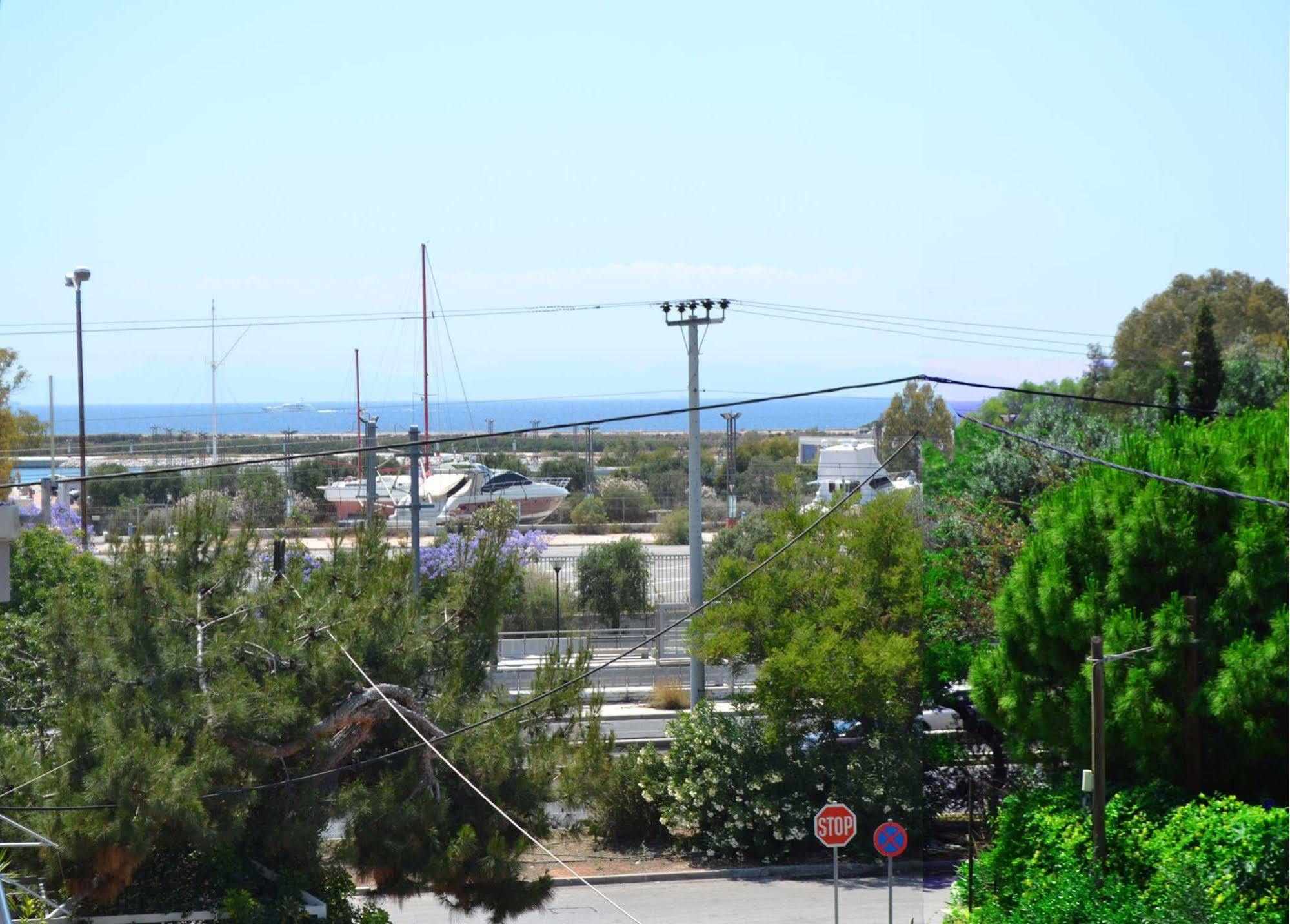 Glyfada Seaside Residence Atenas Exterior foto